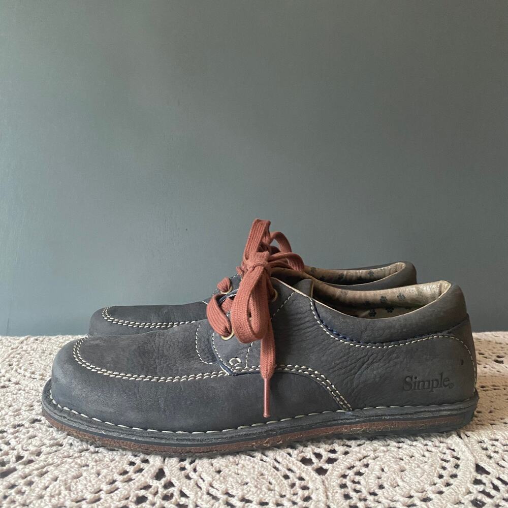 SIMPLE women's 9.5 dusty blue suede lace up sneakers leather granola mom bowling